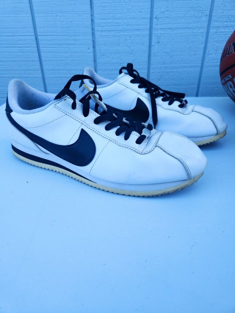 Nike Cortez