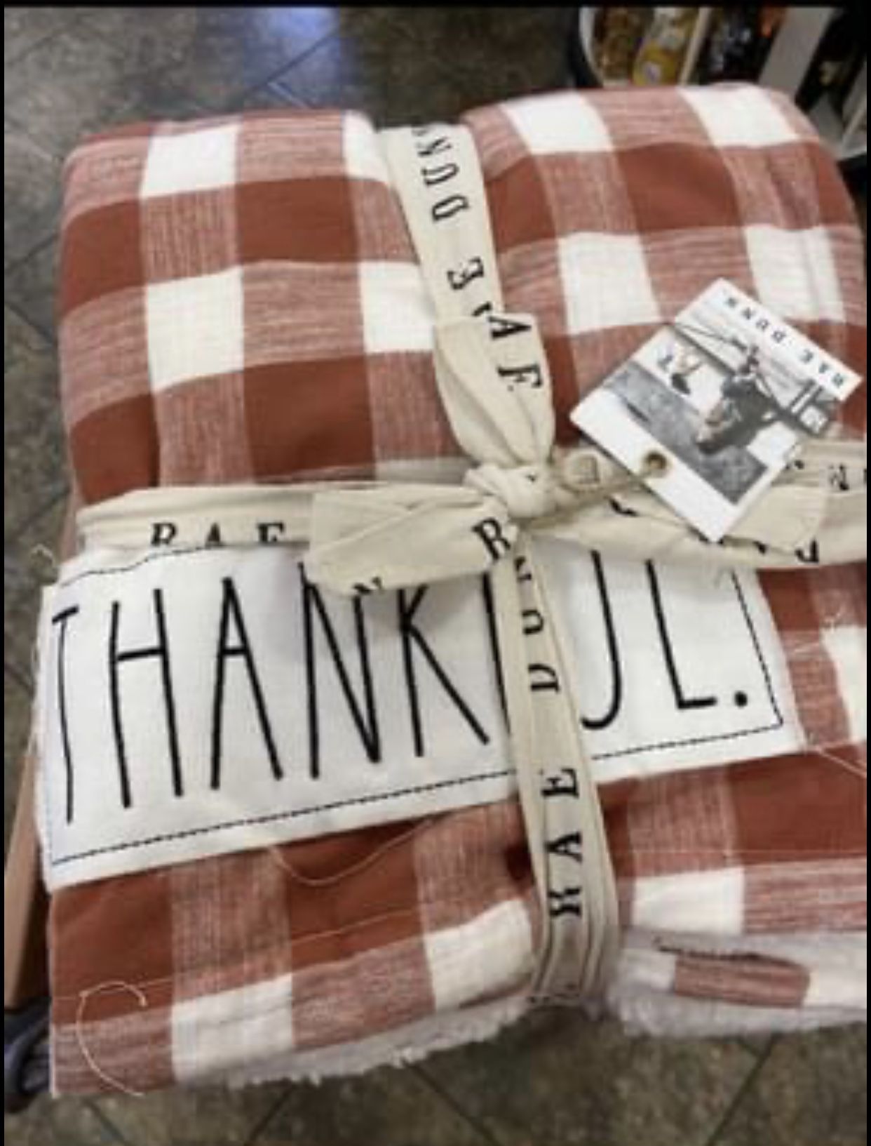 Rae Dunn thankful Sherpa blanket