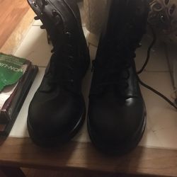 Lug Boots