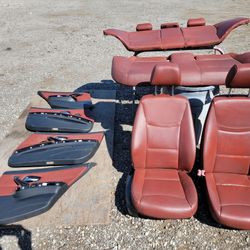 E90 Dakota Red Interior