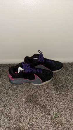 Nike LeBron 22 'Blacklight size( 9)