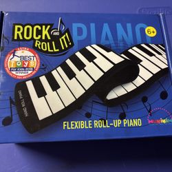 Rock And Roll It - Piano. Roll Up Flexible Classic Toy Piano Keyboard for Kids