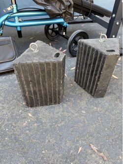 Heavy duty wheel chokes