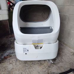 UPFAS Cat Litter Box Self Cleaning