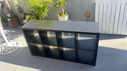 shelf unit
