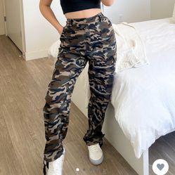 Angelina Camo Pants From Laura’s Boutique (13)