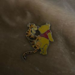 Disney Enamel Pin Winnie The Pooh And Tigger