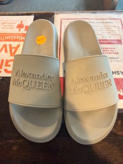 Alexander McQueen Hybrid Slides in a light gray-Size 41(Men’s 8-8.5/Womens 10.5-11)
