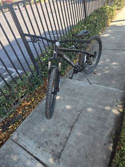 Ozark Trail 26" Mountain Bike Like New $90.