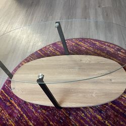 Wood & glass Coffee Table 