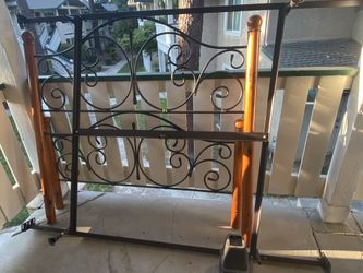 Queen Size Frame 