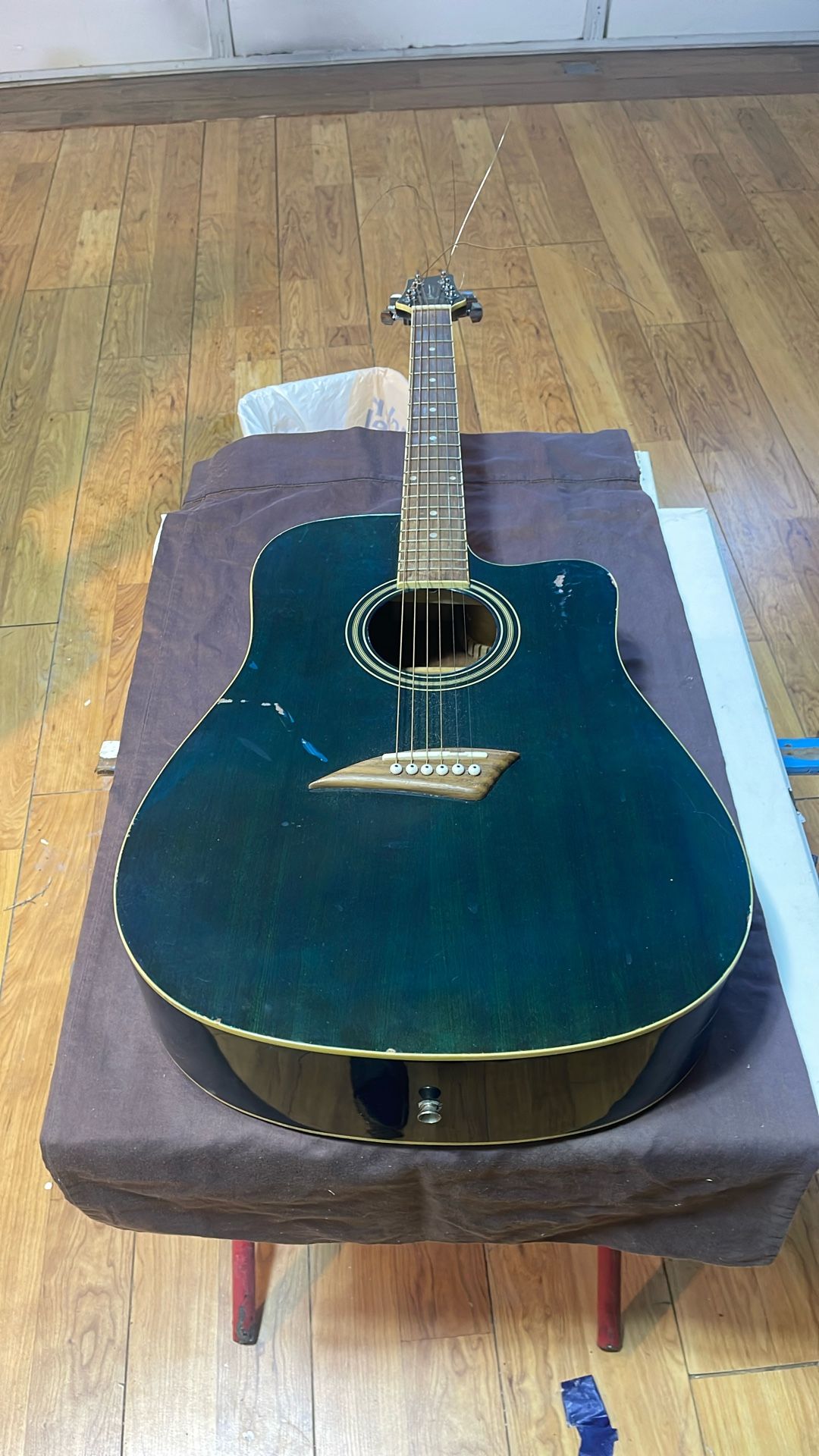 Kona Acoustics Guitar
