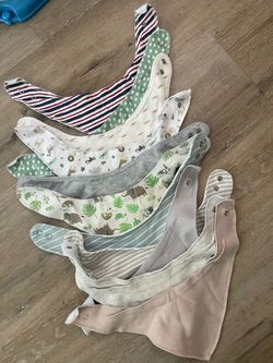 Bib bundle