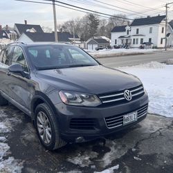 For Sale: 2012 Volkswagen Touareg VR6 Sport – $3,500 OBO