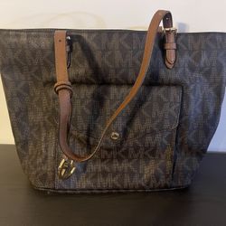 Michael Kors purse