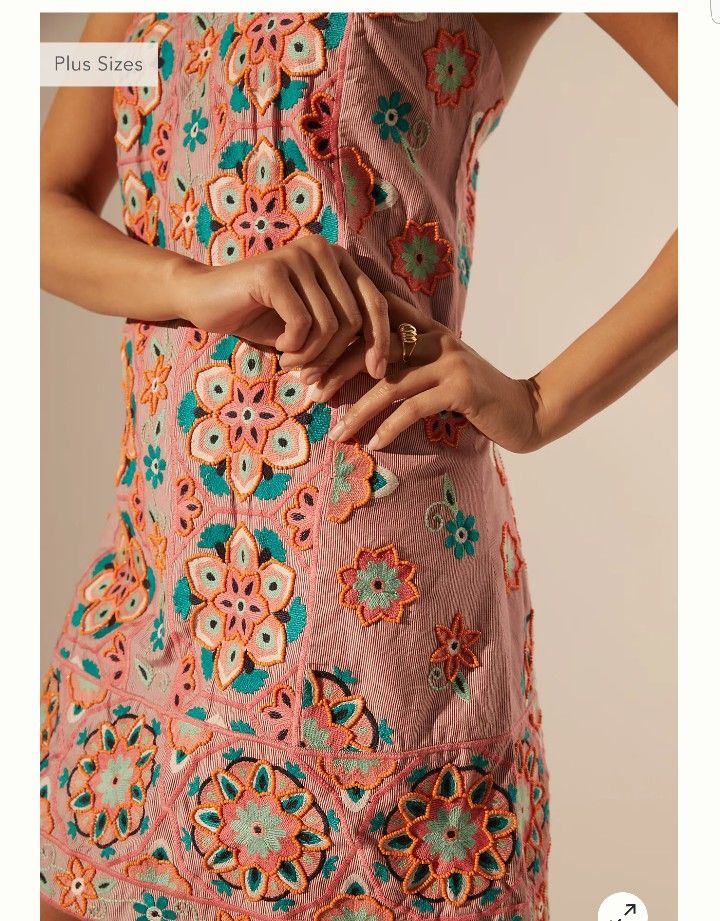 New Anthropologie Embroidered And Appliqued Shift Dress  Size 12