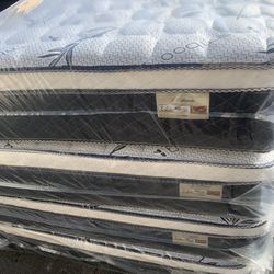🛏Mattresses Pillow top for your comfort 🟩Same day delivery available🚛 🟠Queen sizes $199 🟡Full sizes $179 🟢Twin sizes $119 🔵Cal king $319 🟣E. K
