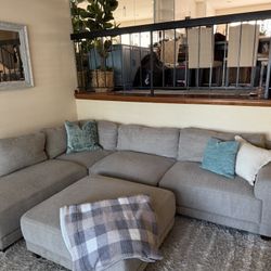 Grey Sectional Couch With Ottoman 