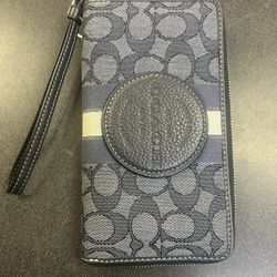 Women’s Coach Wallet 