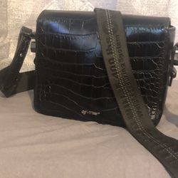 Off-white  Off White Alligator Binder Clip