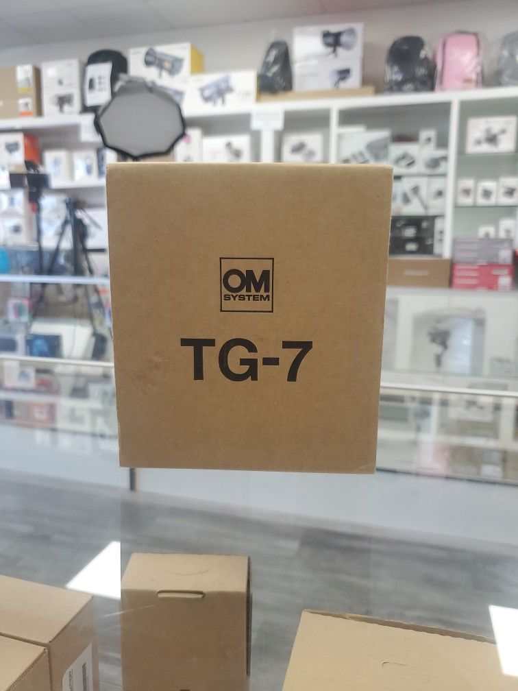 OM System TG-7 (Red)