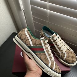 Gucci low top 1975