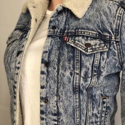 Levi’s Denim Jacket With Fur Collar