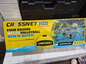 Volleyball pool net