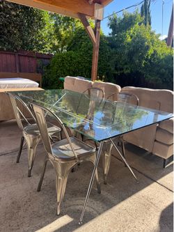 Glass dining table w/ Stools OBO