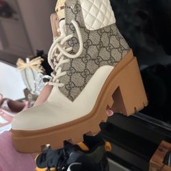 Gucci Women Boots Size 6