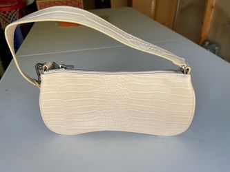 JW PEI women’s hand bag