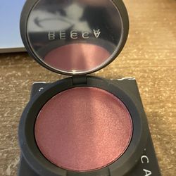 BECCA LUMINOUS BLUSH