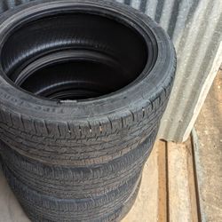 Used Tires 235/45R19 95H
