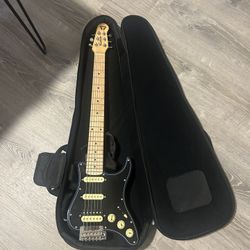 Traveler- Travelcaster guitar With Case 