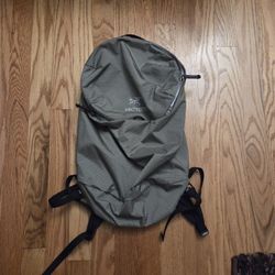 Arcteryx Konseal 15