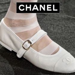 Chanel Flat 38 EU Size