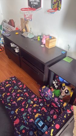 Cabinet/drawers