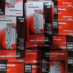 20 Amp GFCI Electrical Outlets   