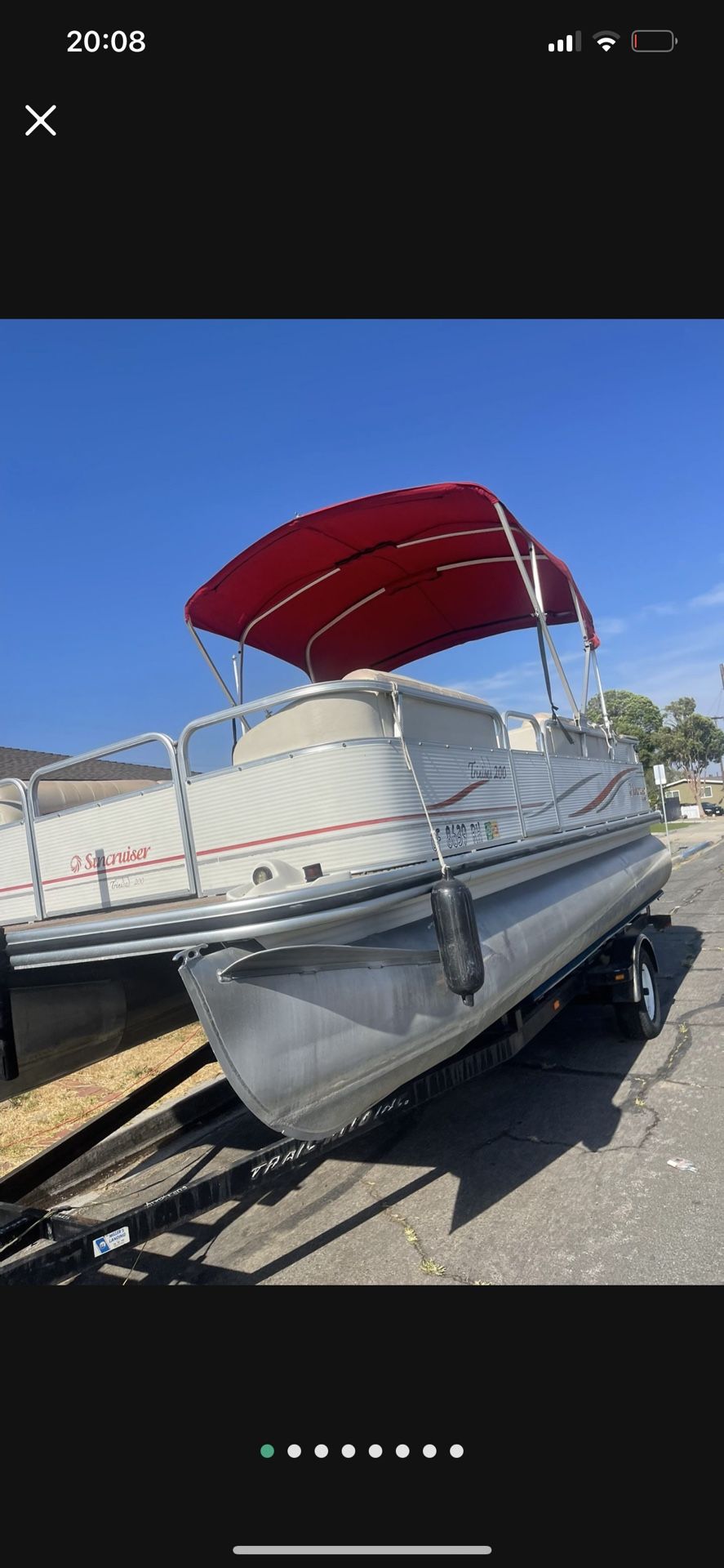 2006 Pontoon Boat