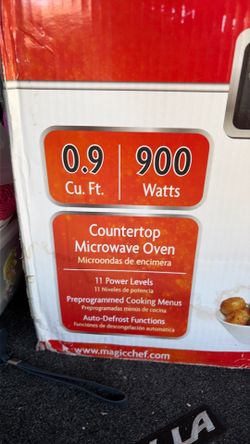 Magic Chef Countertop Microwave  Oven