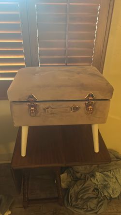 Very Cute Brand New Stool