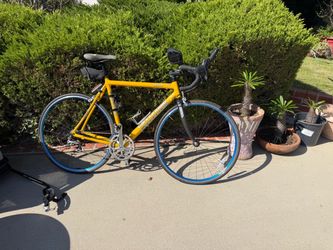 Cannondale R1000 54cm Road / Tri Bike – Ultegra, Carbon Fork, Aero Bars