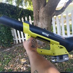 Ryobi One+ Leaf Blower 18v