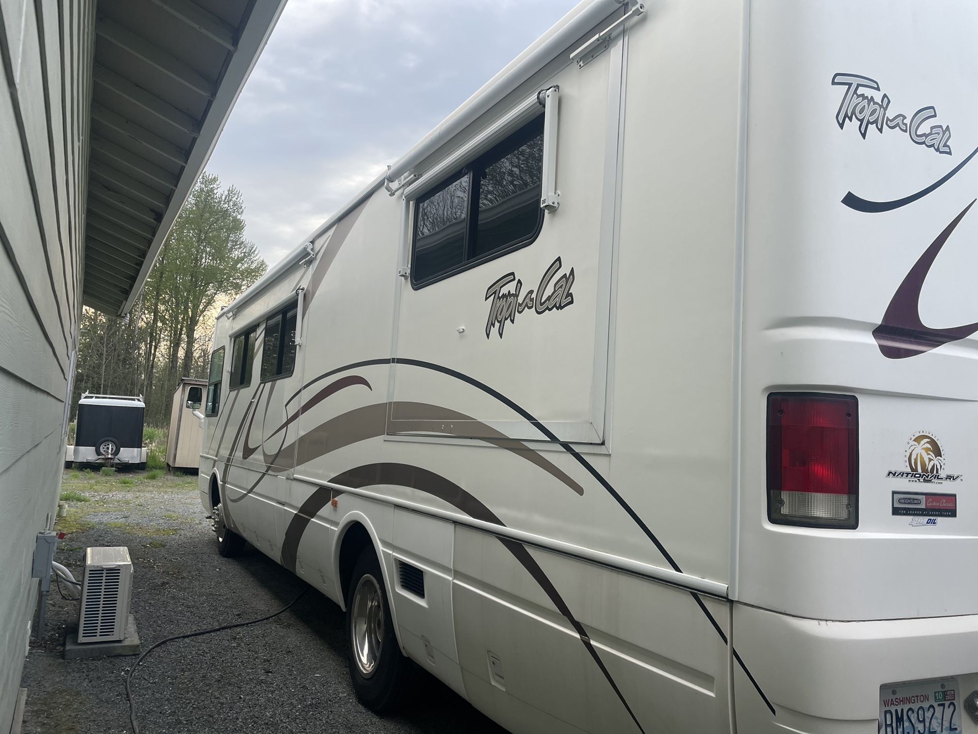 2003 National RV Tropi Cal for Sale in WA OfferUp