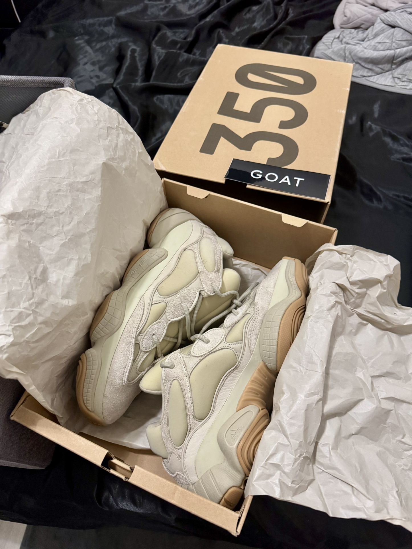 Adidas Yeezy 500 ‘stone’ (size Men 10)