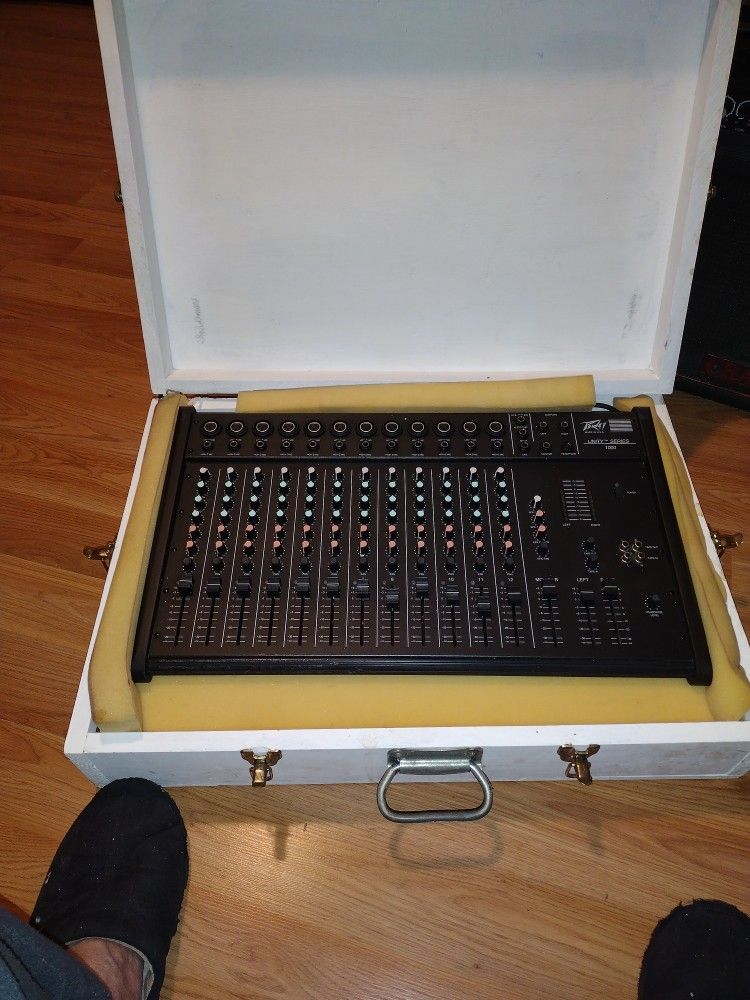 music. equipament