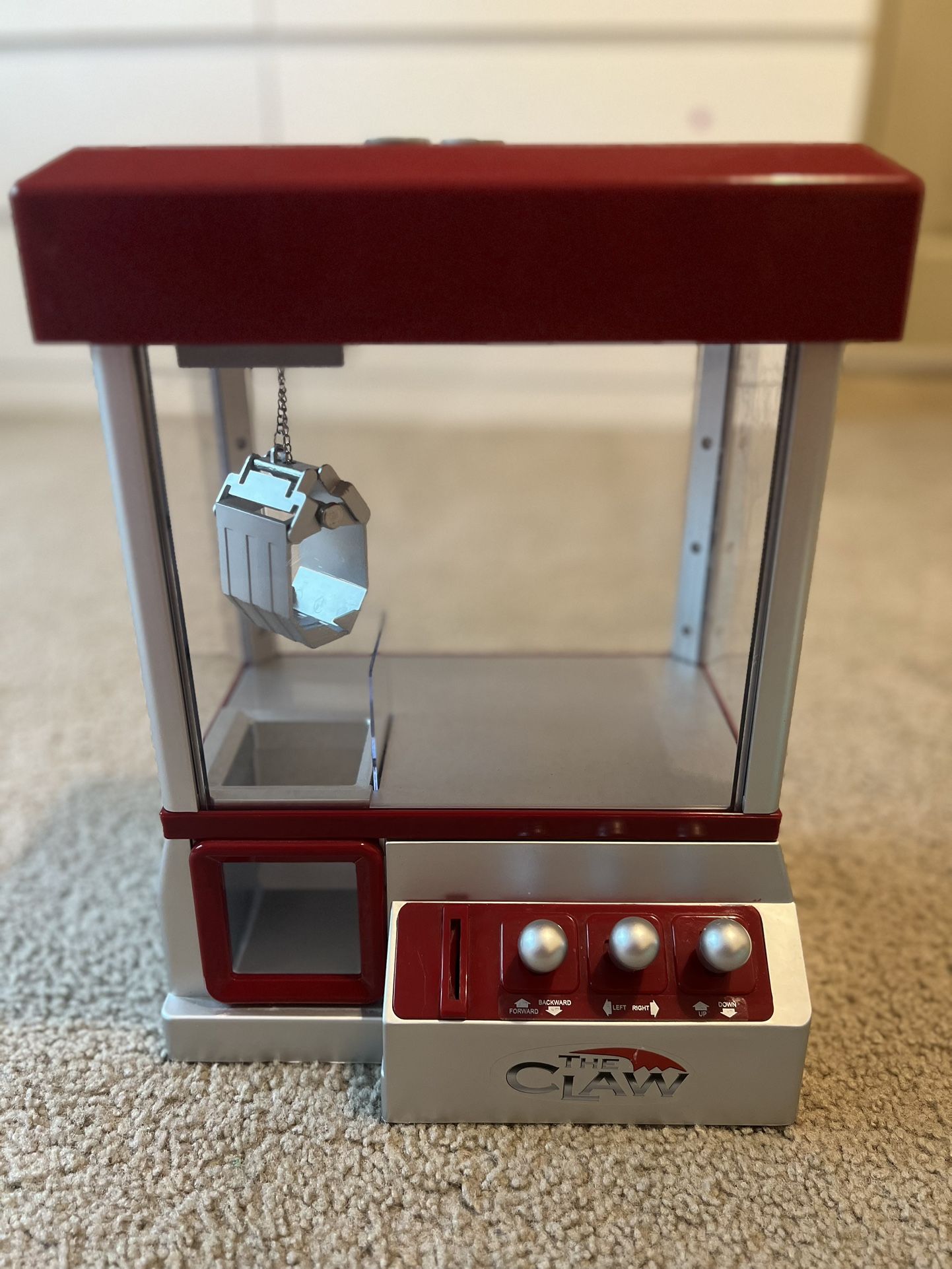 The Claw Machine 