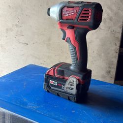 Milwaukee M18 Impact Driver 