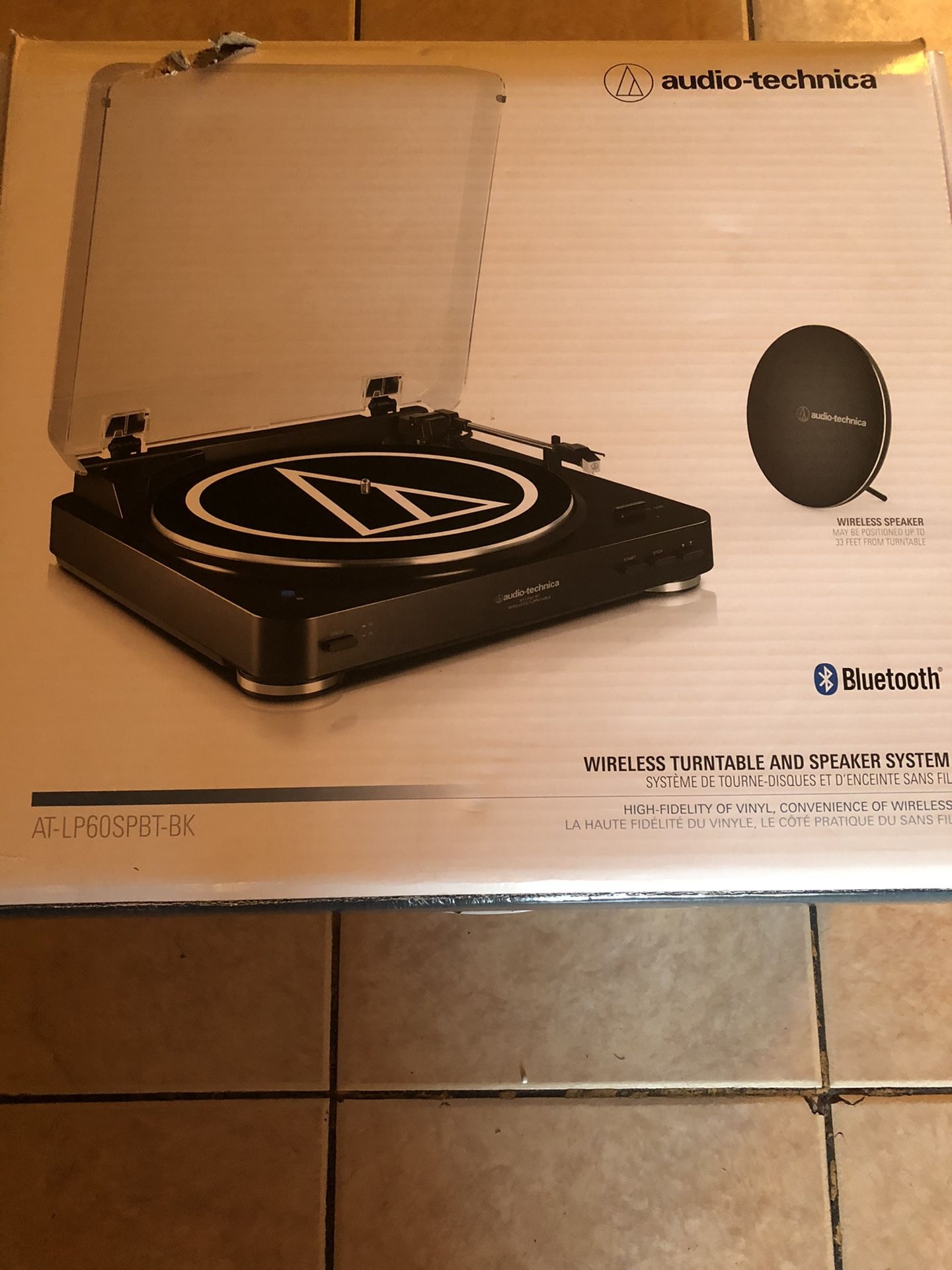 Audio Technical wireless turntable with speaker