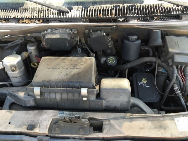 1997 Chevrolet Astro Van Engine/Transmission for Sale in Carson, CA